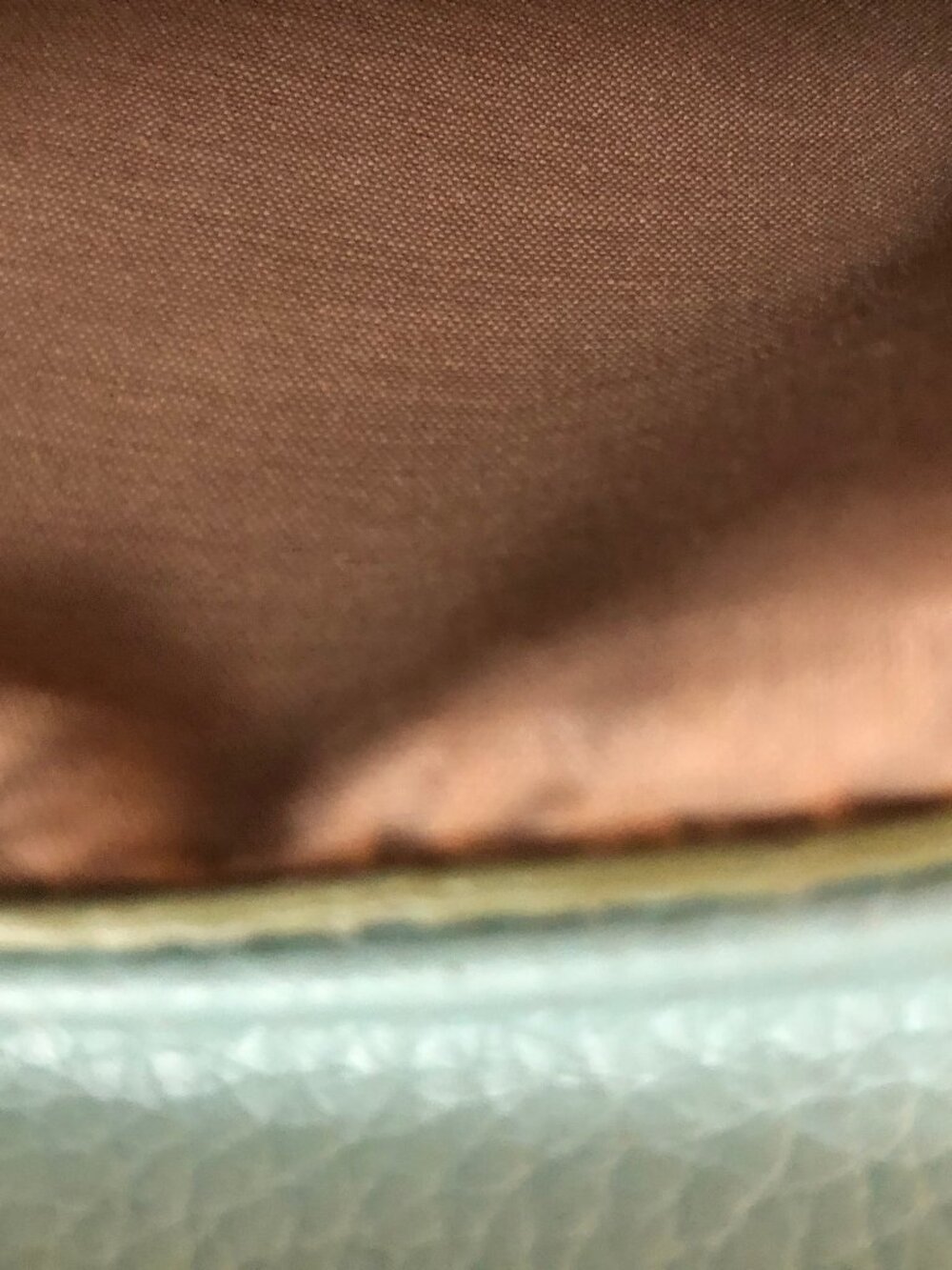Stone & Co green pebble grain leather shoulder bag. - Picture 4 of 12